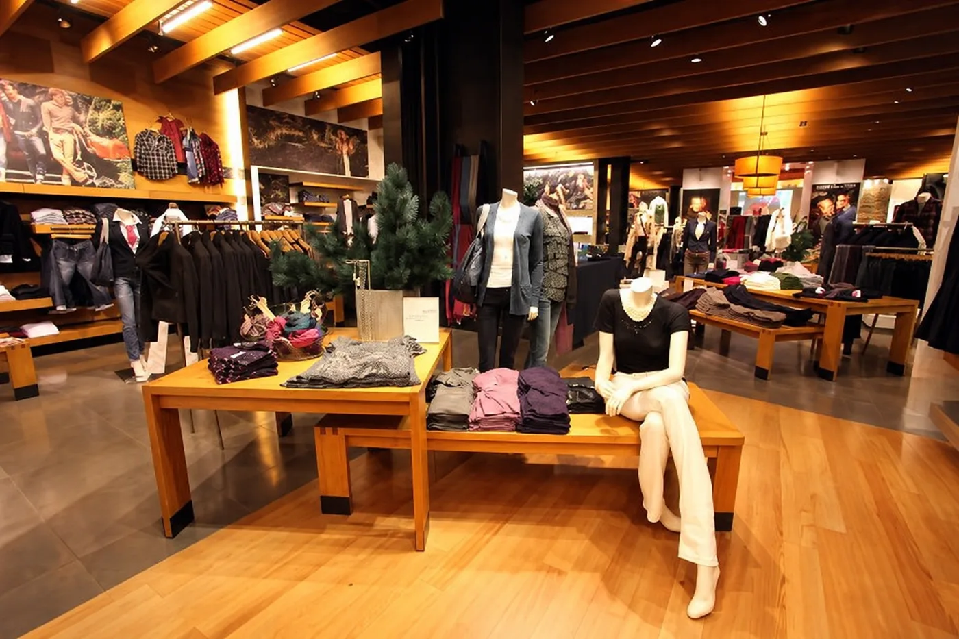 Martin + Osa store